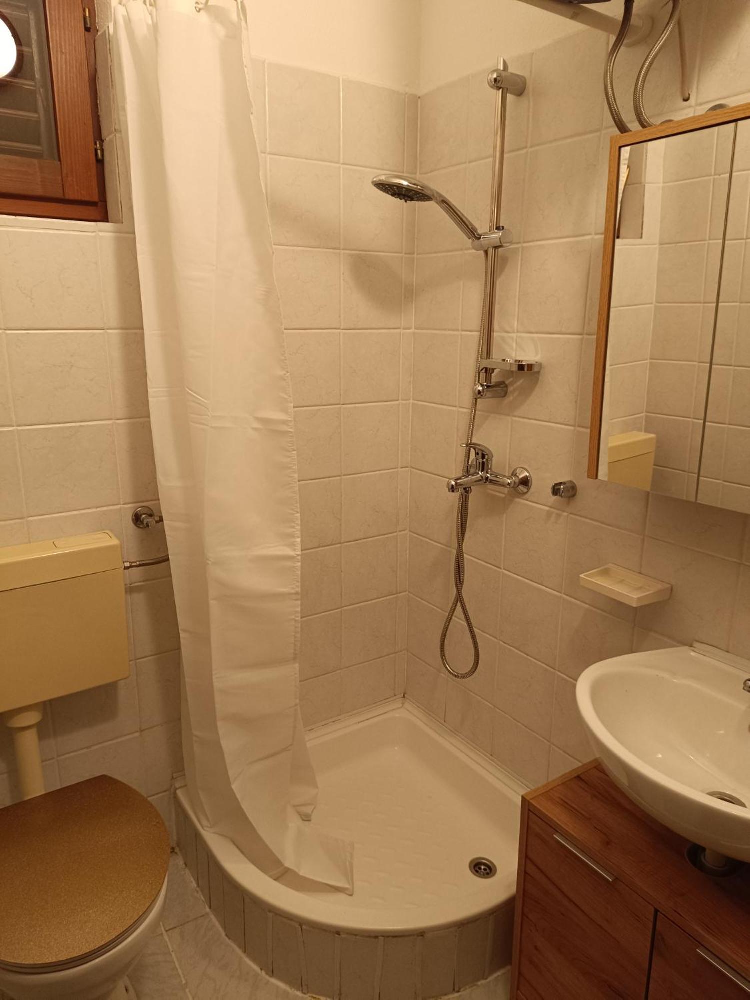 Studio Apartmani Tucic Celina Bagian luar foto