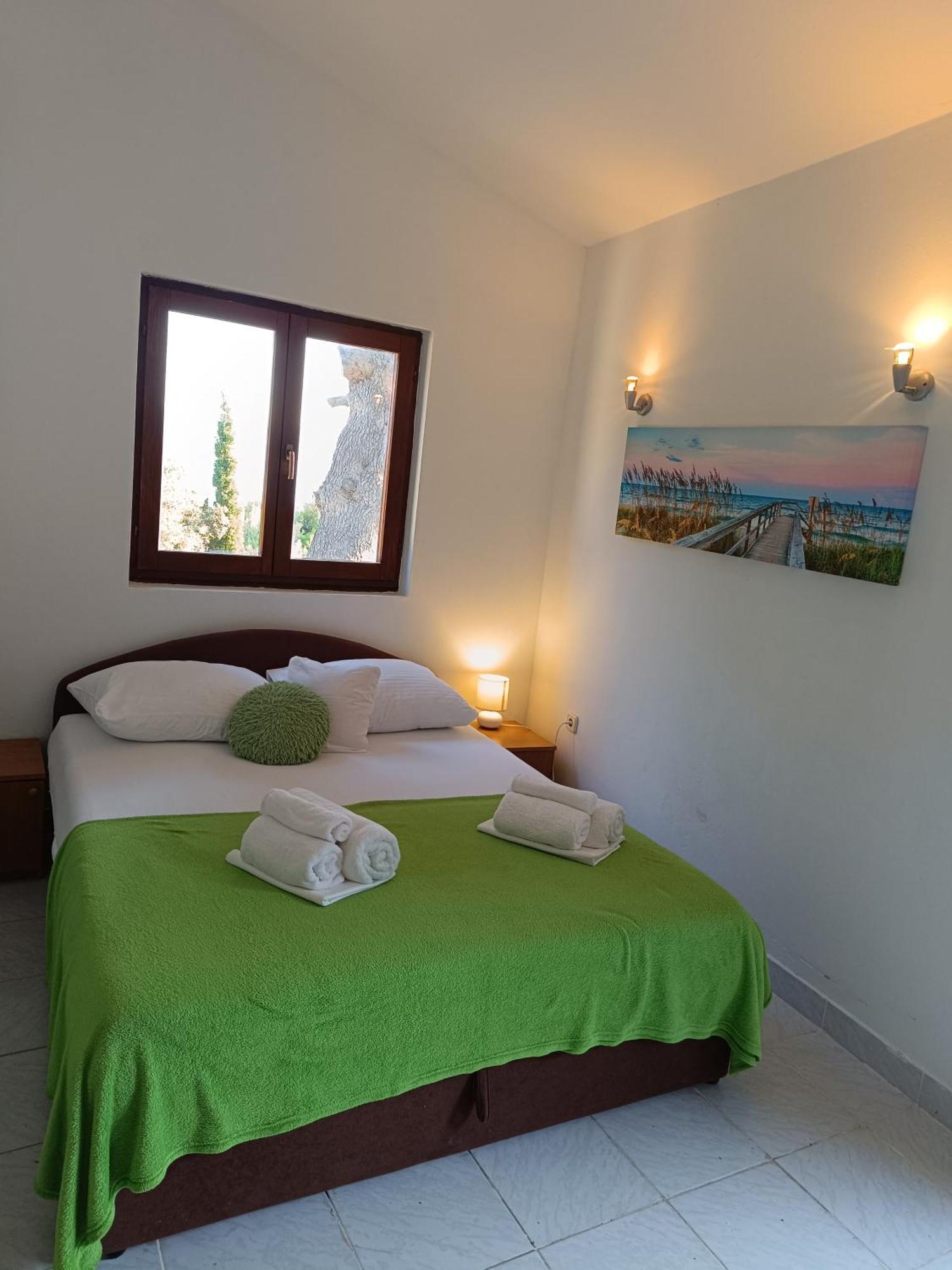 Studio Apartmani Tucic Celina Bagian luar foto